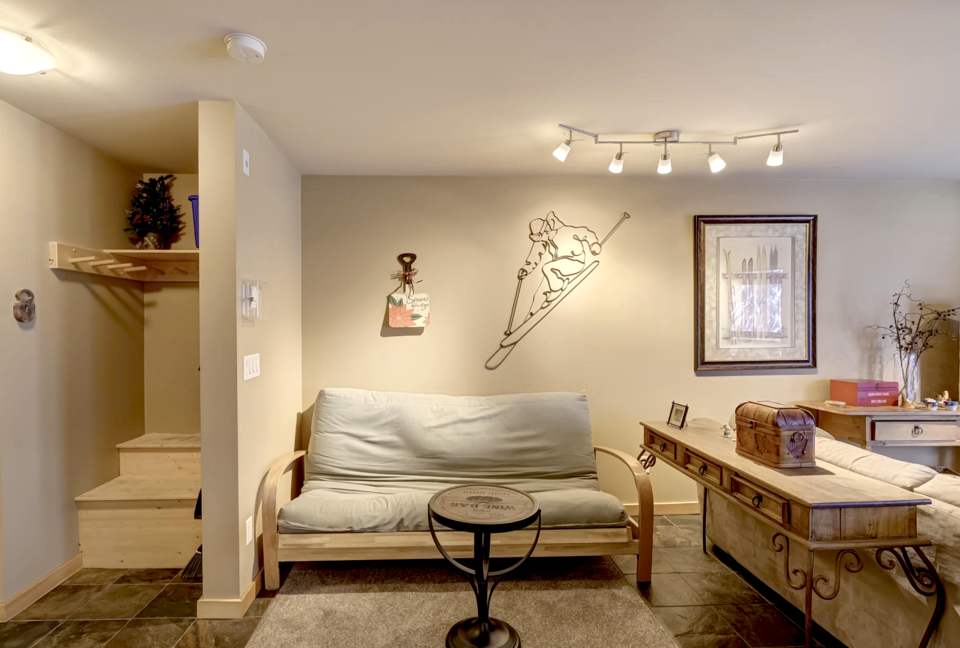 Ski-In/Ski-Out in the Heart of Apex Village - Apex Mountain Resort - Hedley, Canada