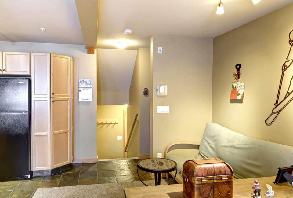 Ski-In/Ski-Out in the Heart of Apex Village - Apex Mountain Resort - Hedley, Canada