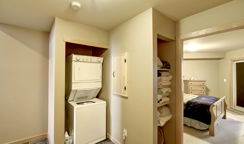 Ski-In/Ski-Out in the Heart of Apex Village - Apex Mountain Resort - Hedley, Canada