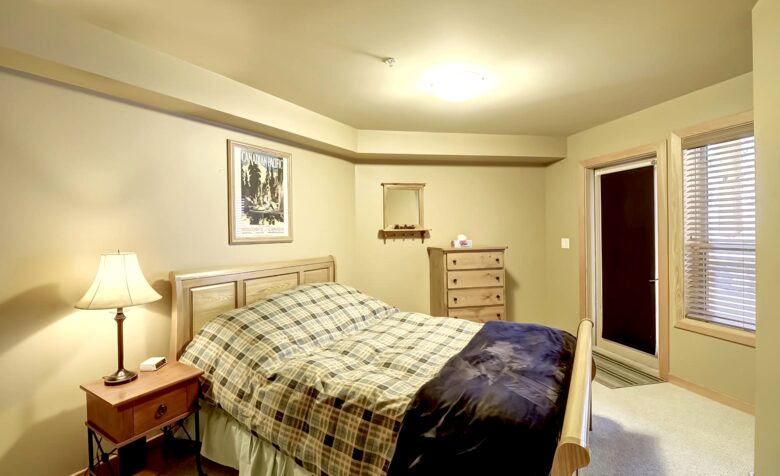 Ski-In/Ski-Out in the Heart of Apex Village - Apex Mountain Resort - Hedley, Canada