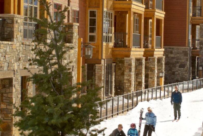 Welk's Northstar Lodge Ski In Ski Out - One Bedroom Studio - Truckee, California