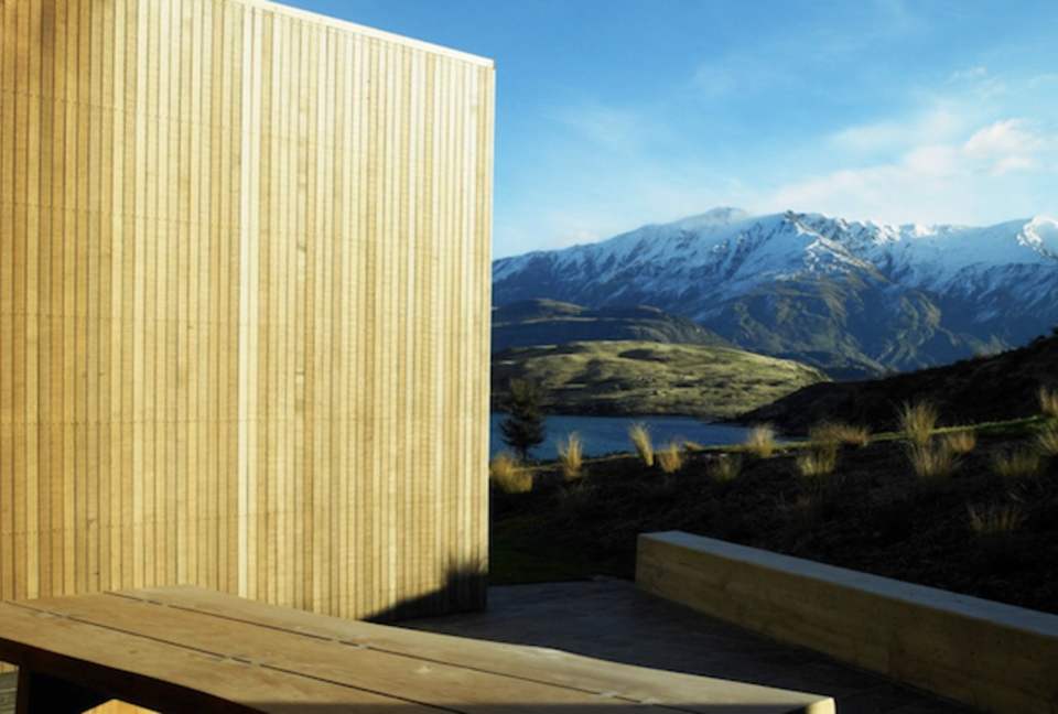 New Zealand Lake House - West Wanaka, Wanaka, Queenstown, New Zealand