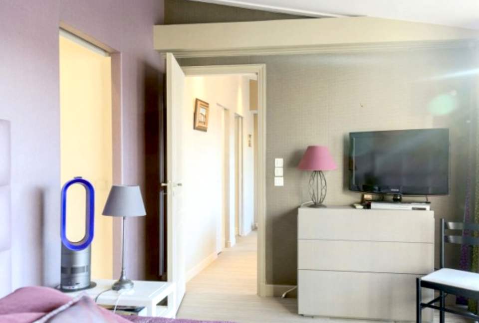 Parisian Excellence in Le Marais - Paris, France