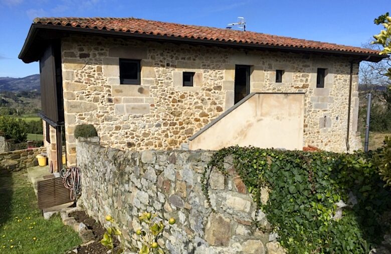 La Corolla - Villaviciosa, Spain