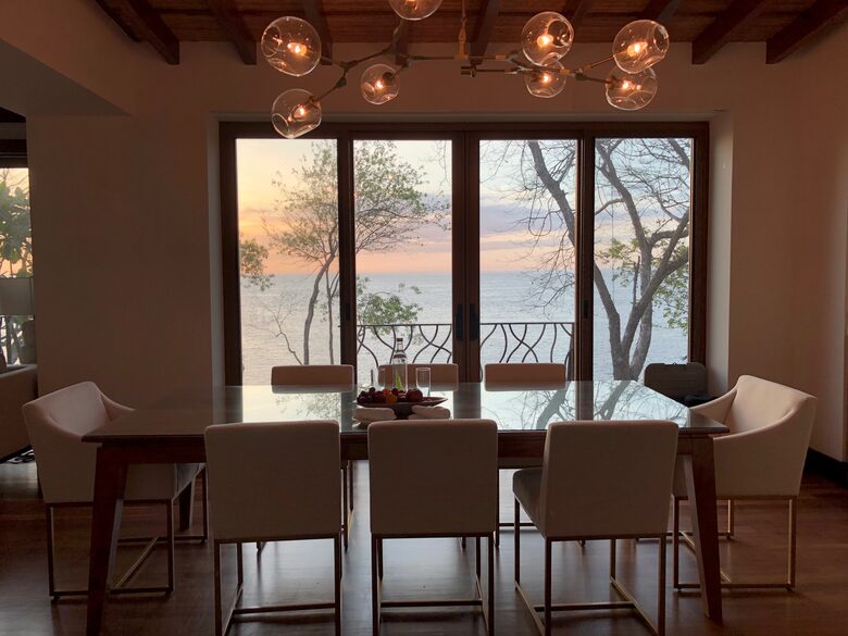 Dining room, with North and West views