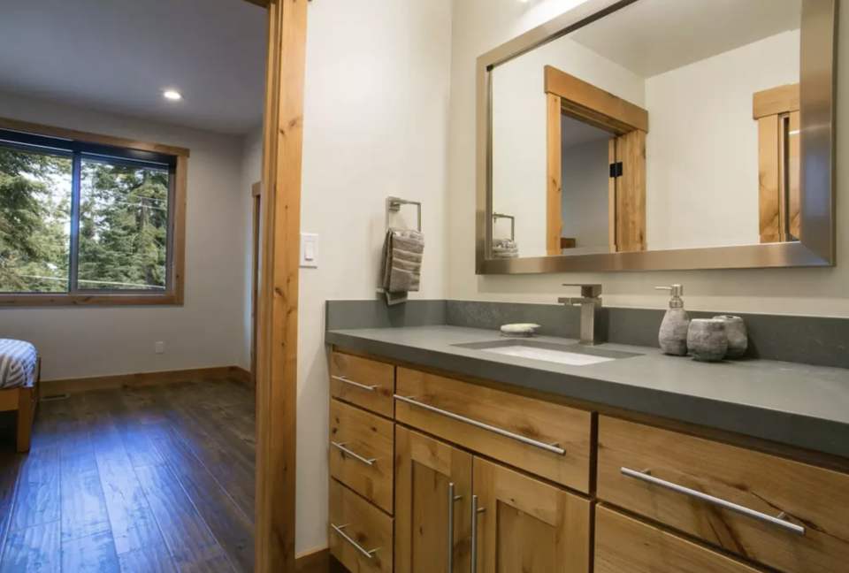 Luxurious Tahoe Home - Truckee, California