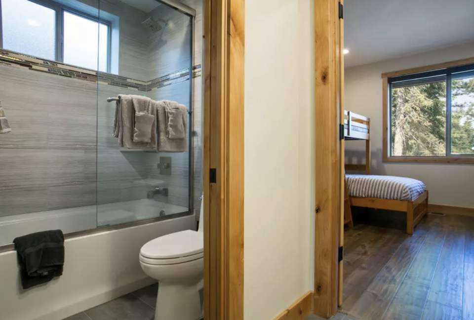 Luxurious Tahoe Home - Truckee, California