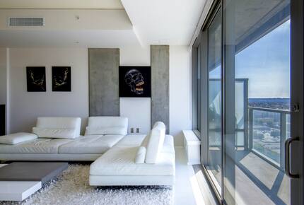 EVO South Downtown Luxury Loft - Los Angeles, California