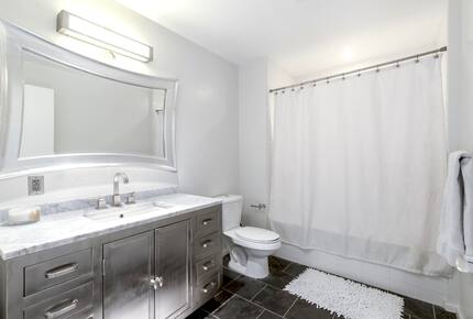 EVO South Downtown Luxury Loft - Los Angeles, California