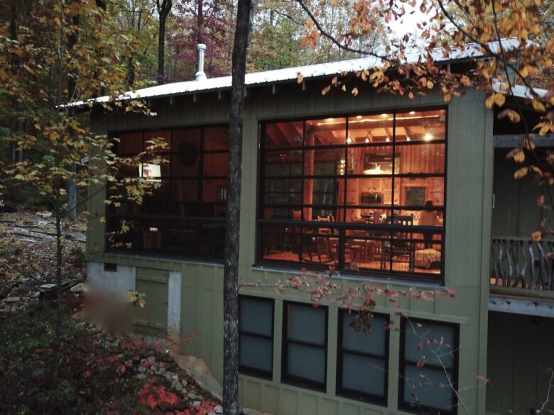 Mountain Retreat Near Greenville and Asheville - Greenville, South Carolina