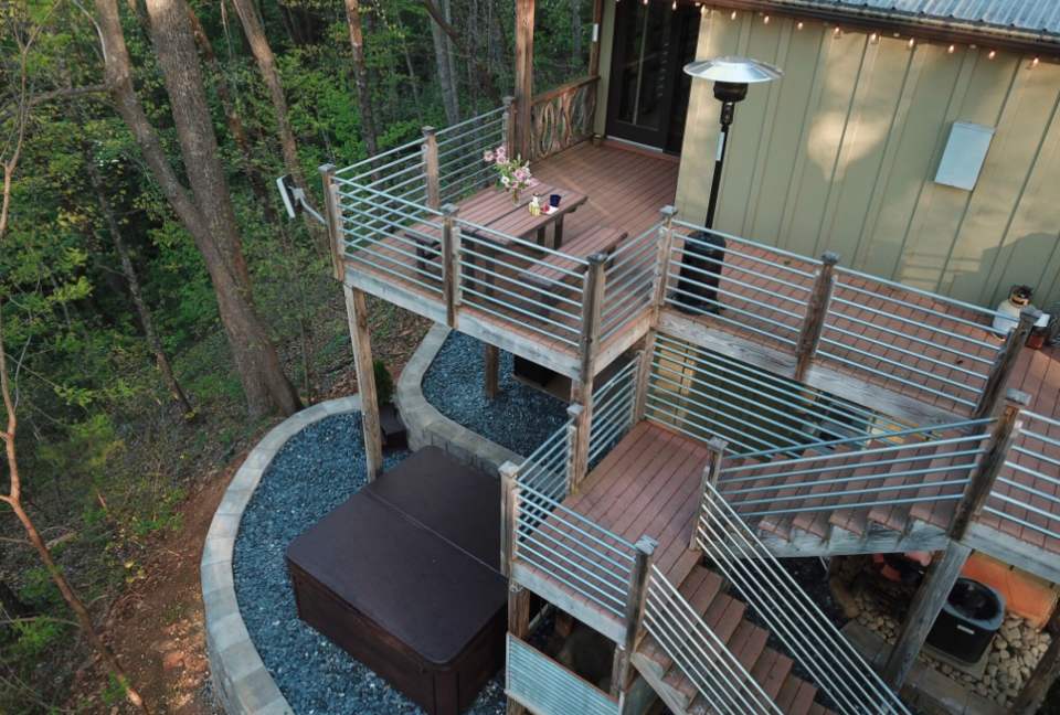 Mountain Retreat Near Greenville and Asheville - Greenville, South Carolina