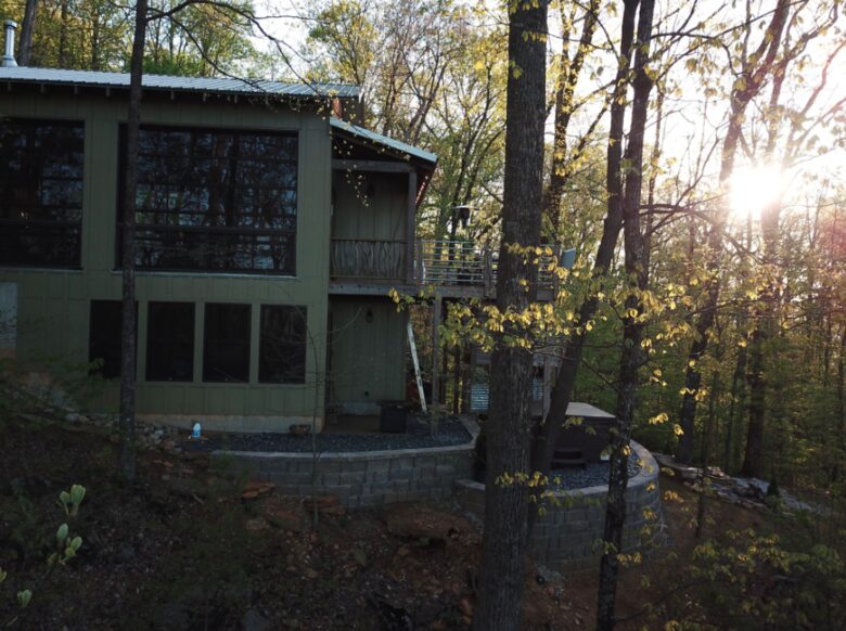 Mountain Retreat Near Greenville and Asheville - Greenville, South Carolina