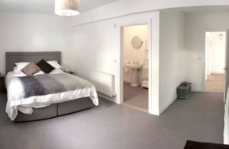 Victoria Chapel - Topsham, Devon, United Kingdom