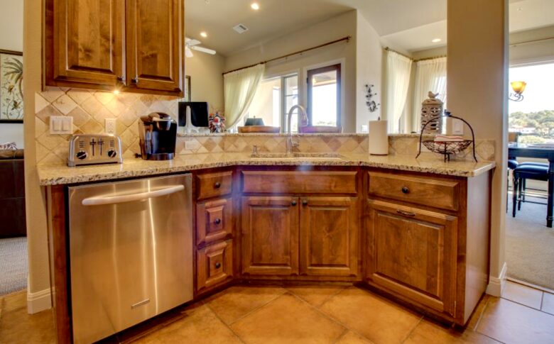 Lakeway Luxury Lakefront - Lakeway, Texas