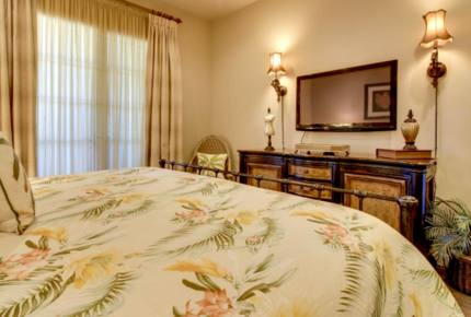 Lakeway Luxury Lakefront - Lakeway, Texas