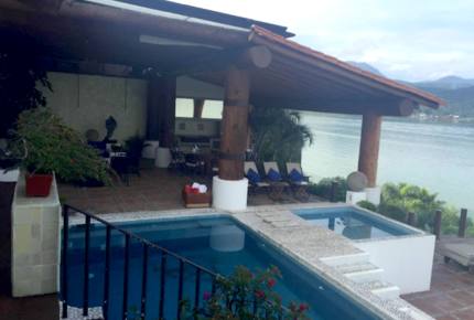 Lakefront Luxury in Valle de Bravo - Valle de Bravo, Mexico