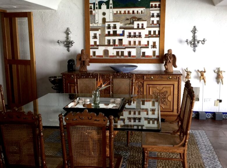 Lakefront Luxury in Valle de Bravo - Valle de Bravo, Mexico