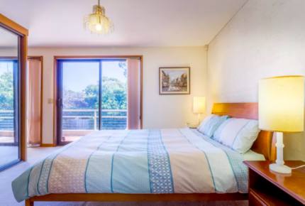 Central Surf Coast House with Spectacular Views! - Torquay, Australia