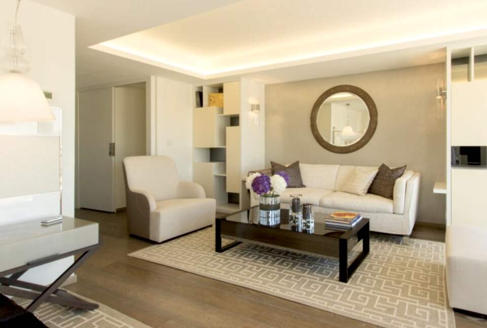 Cannes Croisette Penthouse - Cannes, France