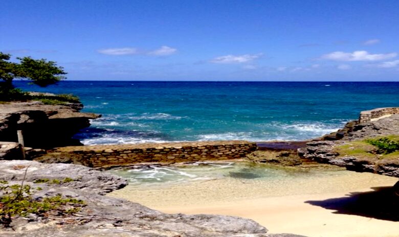 Ocean Front Caribbean Sea Villa - Brown Shuggah (Ocho Rios) - Llandovery Estate, Jamaica