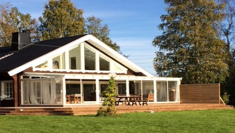 Swedish Ski Chalet and Lake House - Hedemora, Sweden