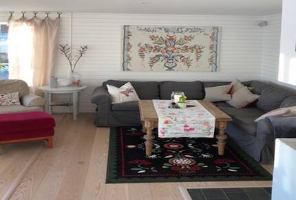 Swedish Ski Chalet and Lake House - Hedemora, Sweden