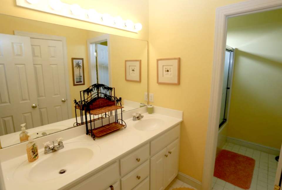 Key Lime Cottage - Emerald Isle, North Carolina