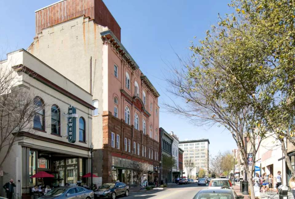 Gorgeous Residence in the Heart of Historic Wilmington - Wilmington, North Carolina
