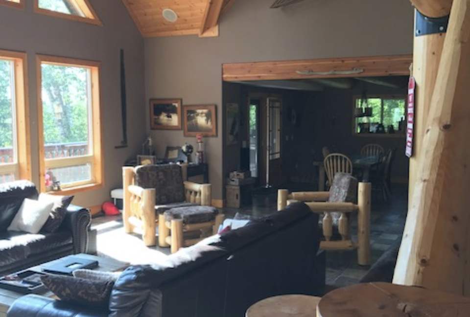 Gull Lake Cabin – Meridian Beach - Red Deer, Canada