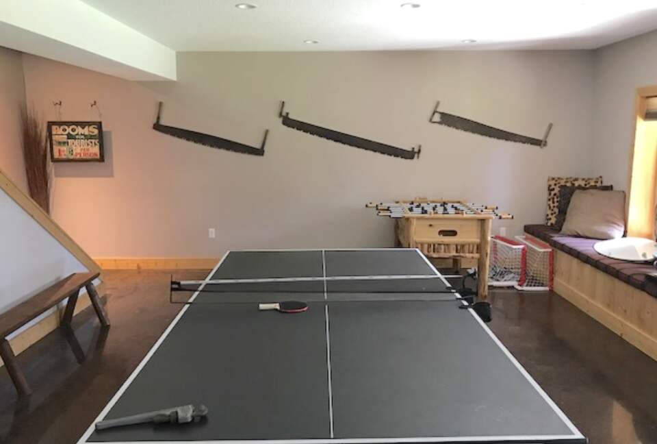 Gull Lake Cabin – Meridian Beach - Red Deer, Canada