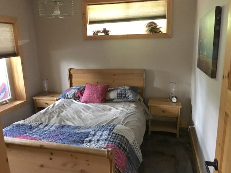 Gull Lake Cabin – Meridian Beach - Red Deer, Canada