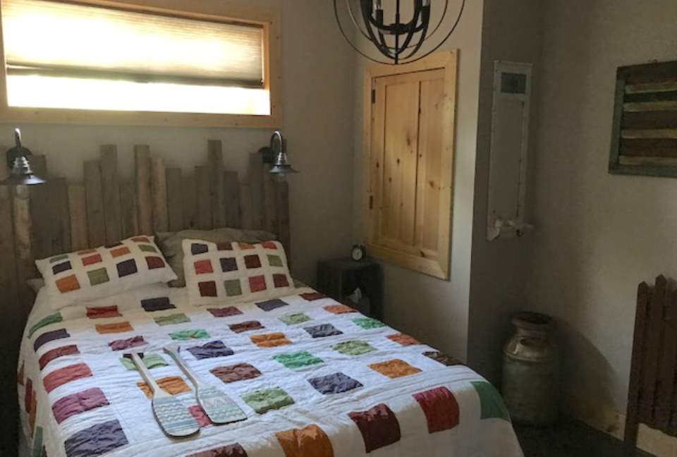 Gull Lake Cabin – Meridian Beach - Red Deer, Canada