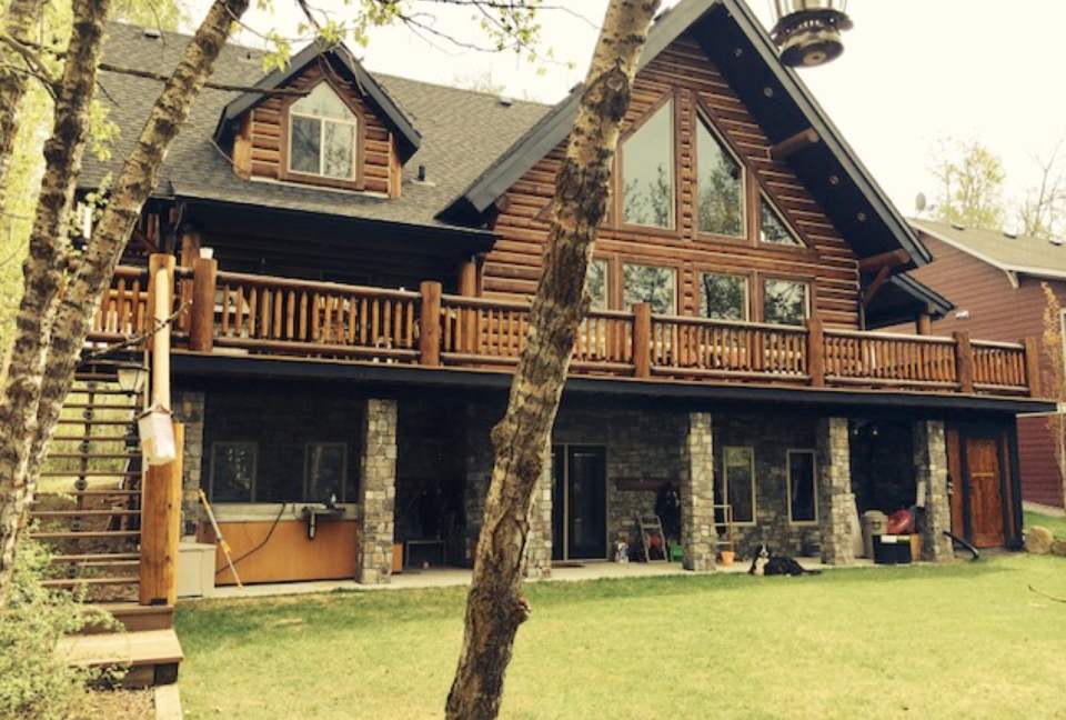 Gull Lake Cabin – Meridian Beach - Red Deer, Canada