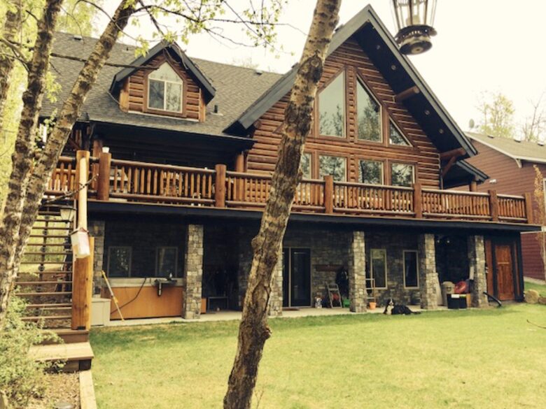 Gull Lake Cabin – Meridian Beach - Red Deer, Canada