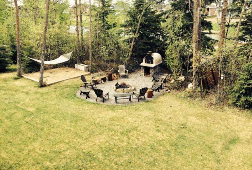 Gull Lake Cabin – Meridian Beach - Red Deer, Canada