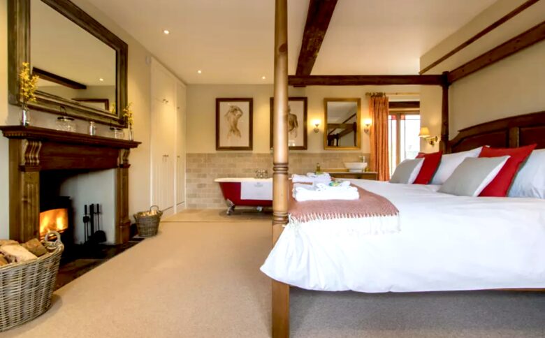 Atherstone Farmhouse - Somerset, United Kingdom