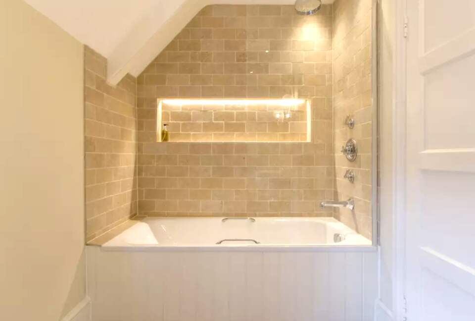 Atherstone Farmhouse - Somerset, United Kingdom