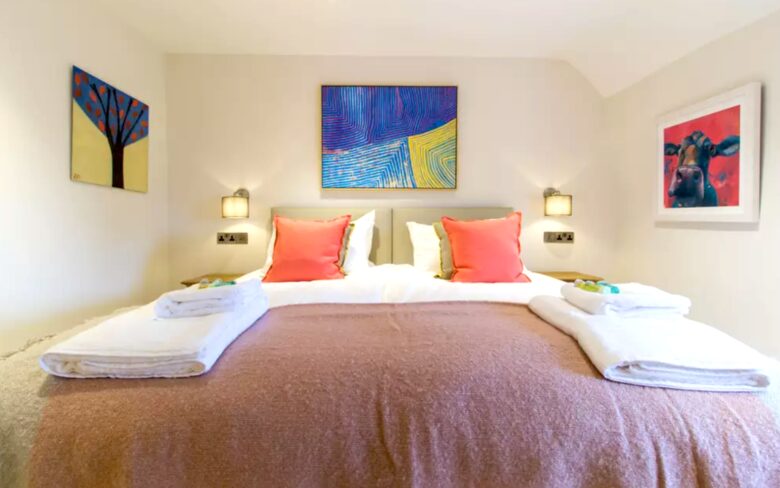 Atherstone Farmhouse - Somerset, United Kingdom