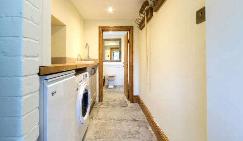 Atherstone Farmhouse - Somerset, United Kingdom