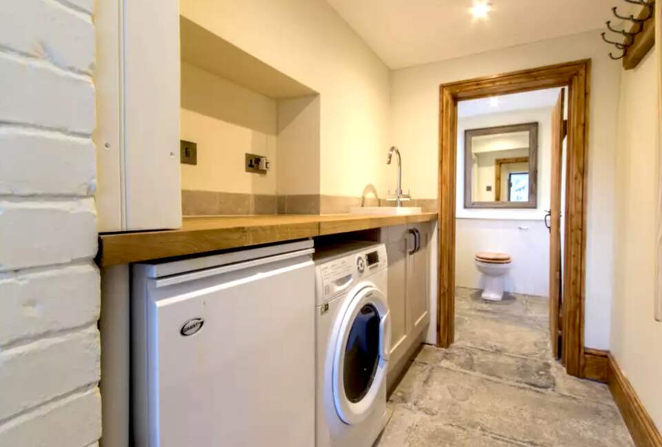 Atherstone Farmhouse - Somerset, United Kingdom