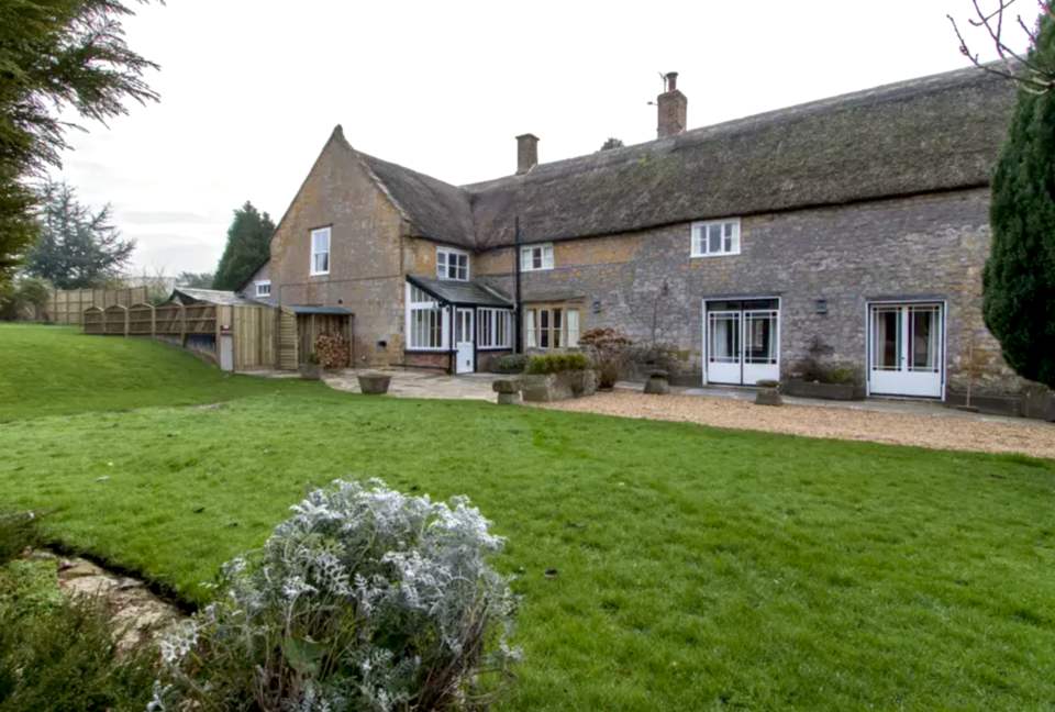 Atherstone Farmhouse - Somerset, United Kingdom