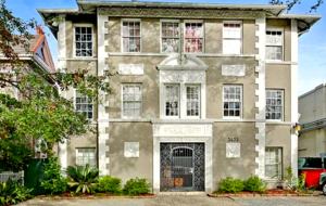 Charming St. Charles Residence - New Orleans, Louisiana