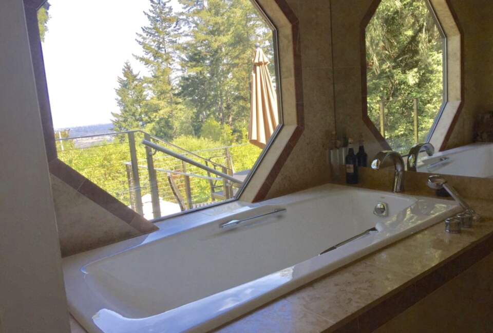 Silicon Valley Woodside Retreat in the Redwoods - Woodside, California