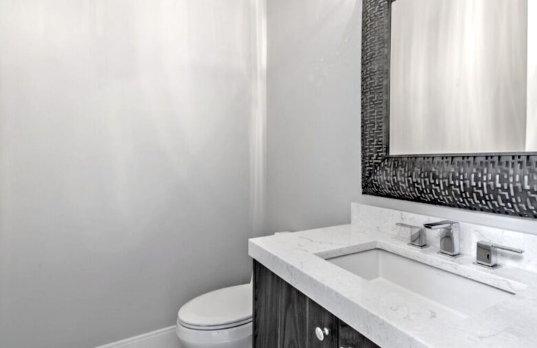 Contemporary Lake Norman Escape - Denver, North Carolina