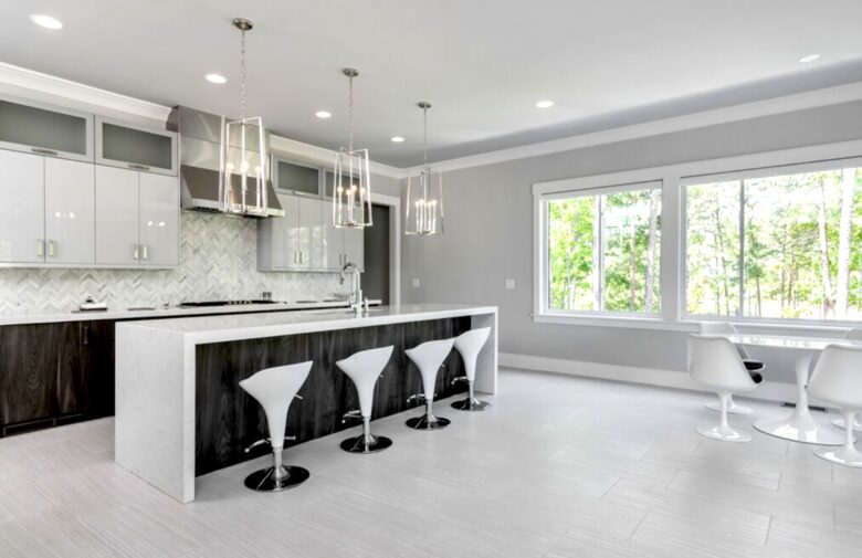 Contemporary Lake Norman Escape - Denver, North Carolina