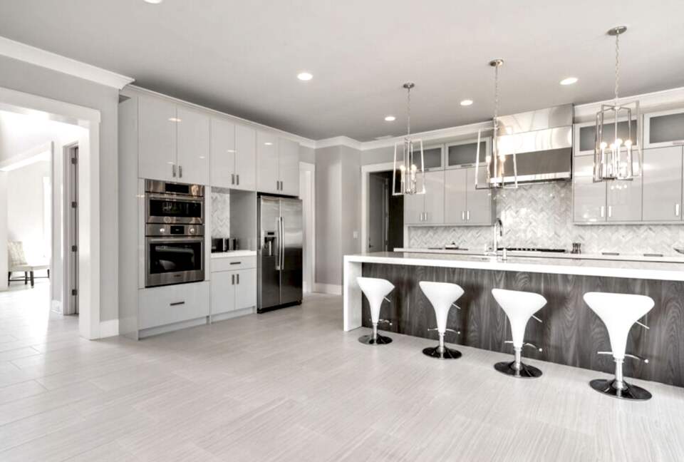 Contemporary Lake Norman Escape - Denver, North Carolina