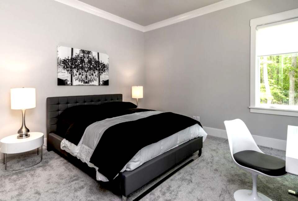 Contemporary Lake Norman Escape - Denver, North Carolina