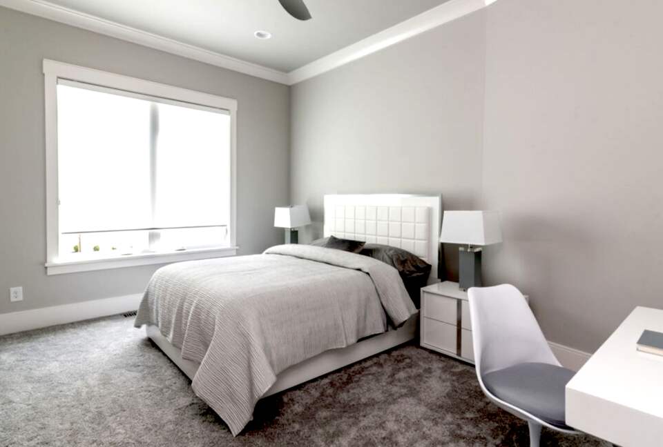 Contemporary Lake Norman Escape - Denver, North Carolina