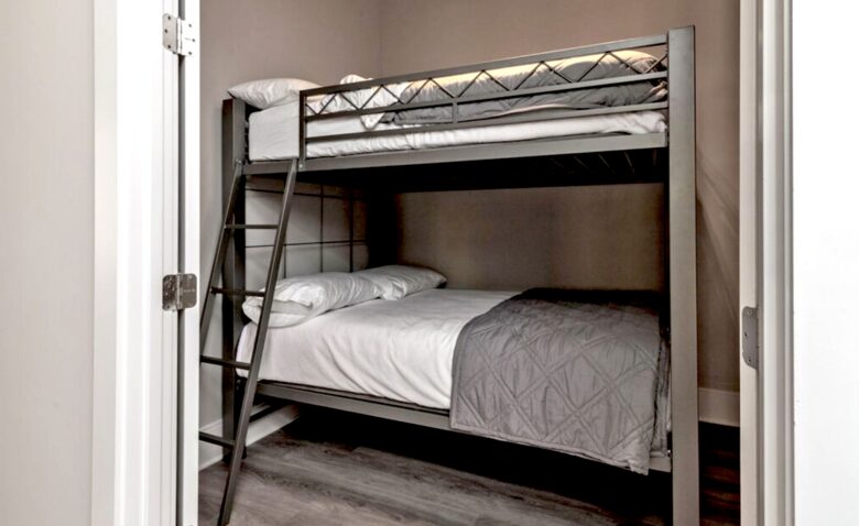 Contemporary Lake Norman Escape - Denver, North Carolina