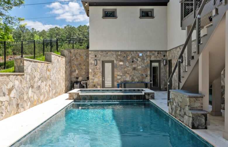 Contemporary Lake Norman Escape - Denver, North Carolina